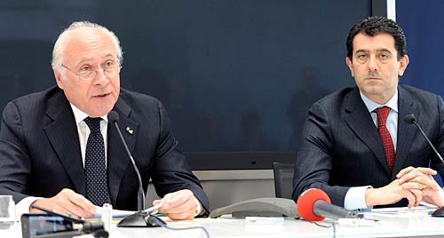 तस्‍वीरों में देखें कैसे डूबा जहाज | वीडियो: कैसे डूबे 3000 करोड़