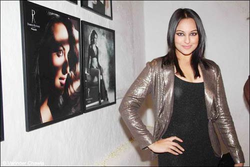 sonakshi-26_011912035158.jpg
