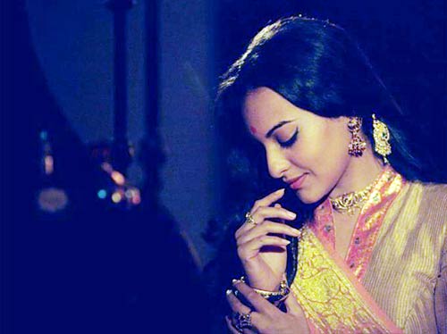 sonakshi-44_011912040134.jpg