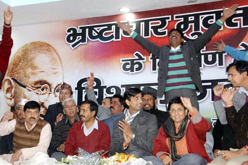 21 जनवरी 2012: तस्‍वीरों में देखें दिनभर की बड़ी खबरें | पढ़ें