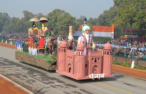 देखें 63वें गणतंत्र दिवस समारोह की झलकियां  | वीडियो