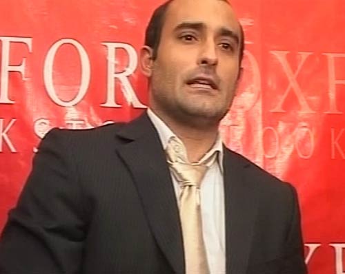 04 जनवरी 2011: देखें टॉप बॉलीवुड न्यूज | हिट फिल्‍में