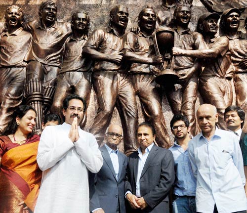 3 जनवरी 2012: तस्‍वीरों में देखें दिनभर की बड़ी खबरें | पढ़ें