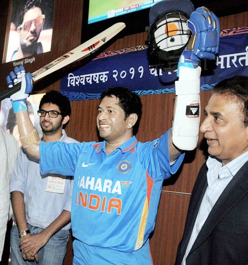 3 जनवरी 2012: तस्‍वीरों में देखें दिनभर की बड़ी खबरें | पढ़ें