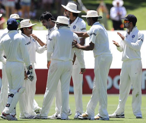 एडिलेड टेस्ट में टीम इंडिया की नैय्या डगमग | सचिन पर विशेष