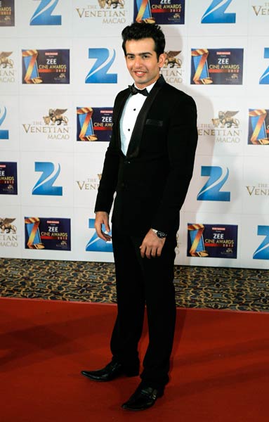 जी सीने अवार्ड समारोह में सितारों की धूम |  सितारों की मस्‍ती