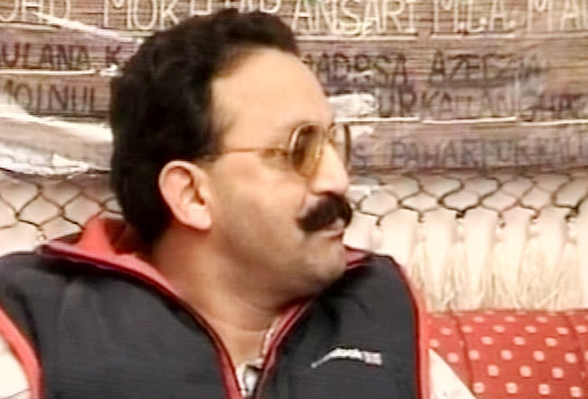 11 फरवरी 2012: तस्‍वीरों में देखें दिनभर की बड़ी खबरें | पढ़ें