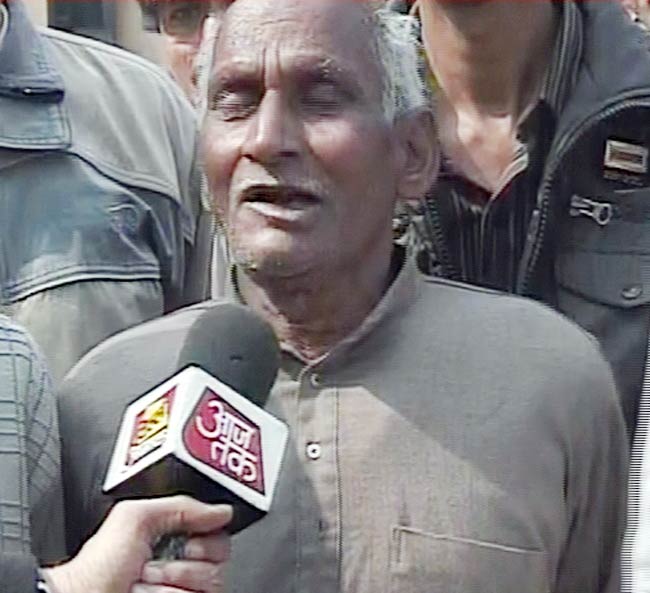 तस्‍वीरों में यूपी के चुनावी घमासान का दूसरा दौर...