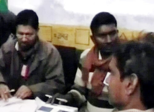 तस्‍वीरों में यूपी के चुनावी घमासान का दूसरा दौर...