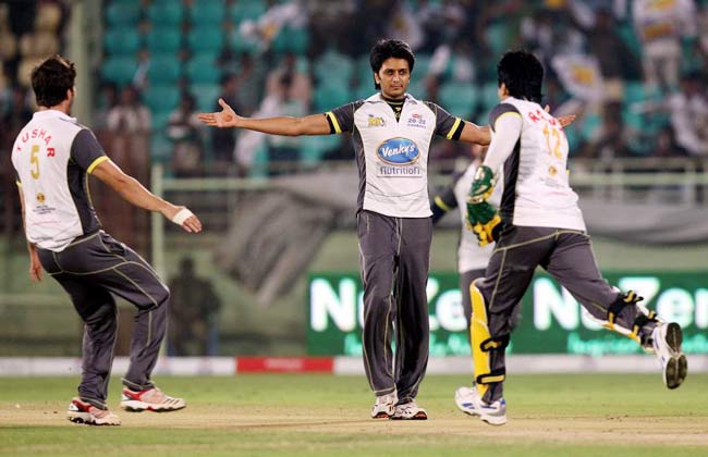 सेलिब्रेटी क्रिकेट लीग में सितारे | सबसे अमीर मॉडल