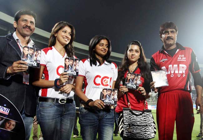 सेलिब्रेटी क्रिकेट लीग में सितारे | सबसे अमीर मॉडल