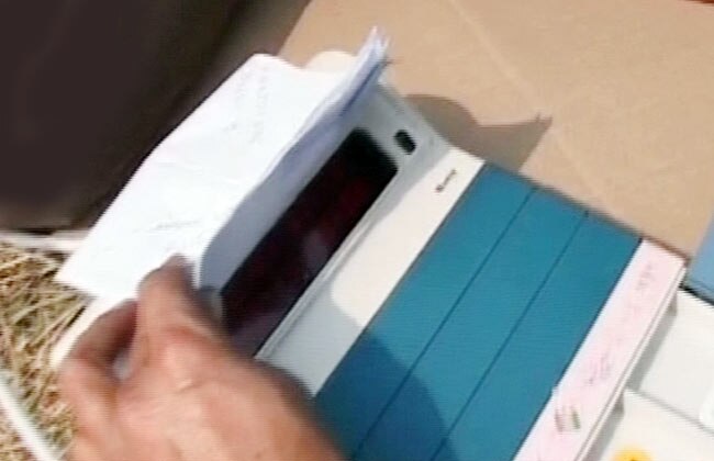 तस्‍वीरों में यूपी के चुनावी घमासान का दूसरा दौर...