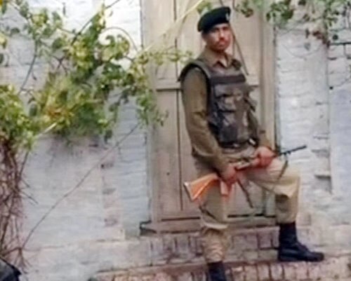 तस्‍वीरों में यूपी के चुनावी घमासान का दूसरा दौर...