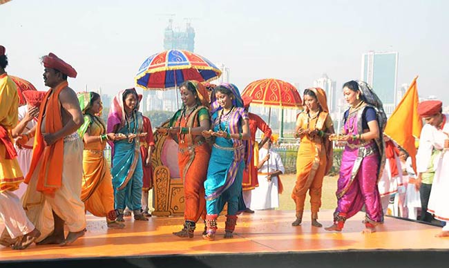 सितारों से गुलजार हुई एजीपी रेस । सितारों की मस्‍ती