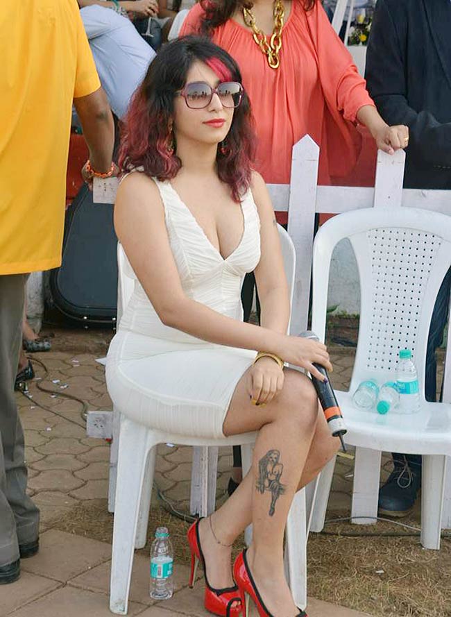 सितारों से गुलजार हुई एजीपी रेस । सितारों की मस्‍ती