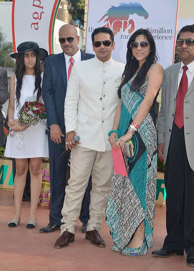 सितारों से गुलजार हुई एजीपी रेस । सितारों की मस्‍ती