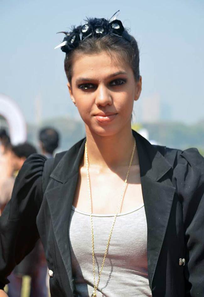 सितारों से गुलजार हुई एजीपी रेस । सितारों की मस्‍ती