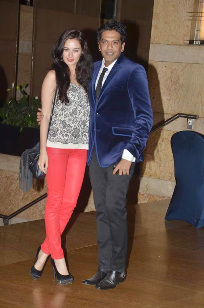 देशमुख परिवार में फिर मचा धमाल | संगीत समारोह की तस्‍वीरें