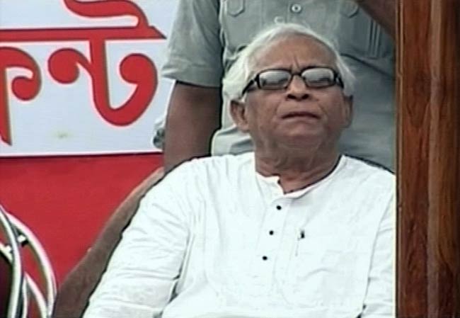 26 फरवरी 2012: तस्‍वीरों में देखें दिनभर की बड़ी खबरें | पढ़ें