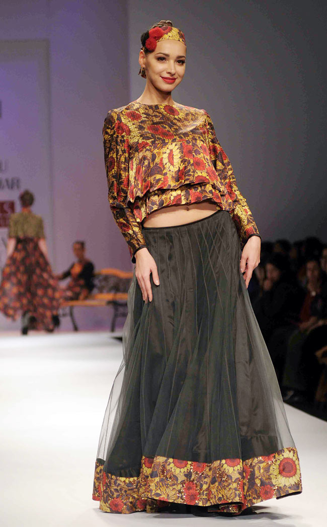 विल्‍स फैशन वीक के चौथे दिन की झलकियां...| फोटो: Day 3