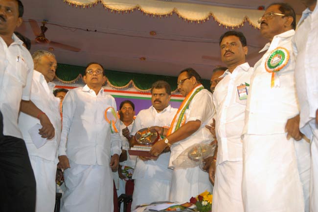 कुडानकुलम परमाणु परियोजना के समर्थन में कांग्रेस की रैली