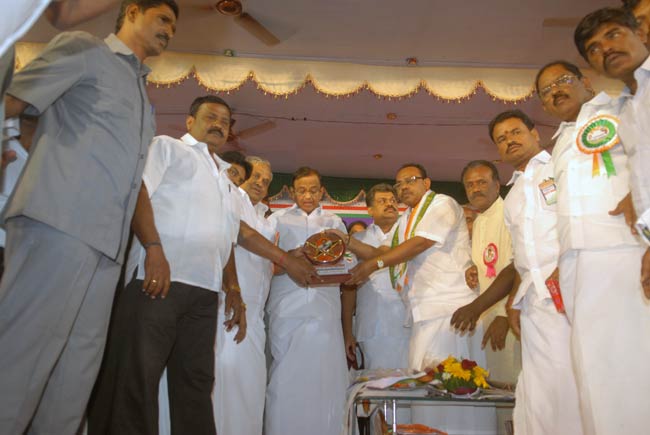 कुडानकुलम परमाणु परियोजना के समर्थन में कांग्रेस की रैली