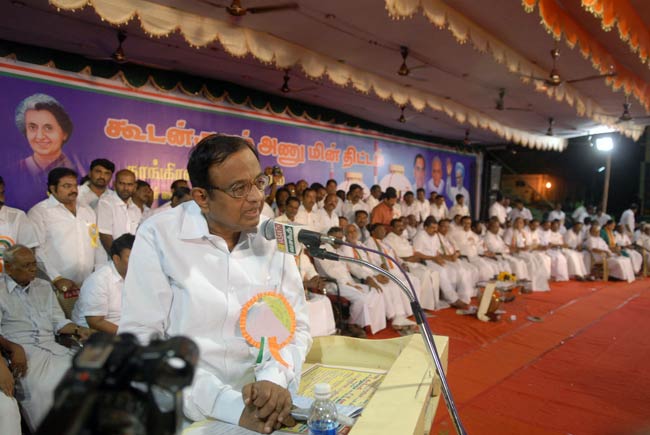 कुडानकुलम परमाणु परियोजना के समर्थन में कांग्रेस की रैली