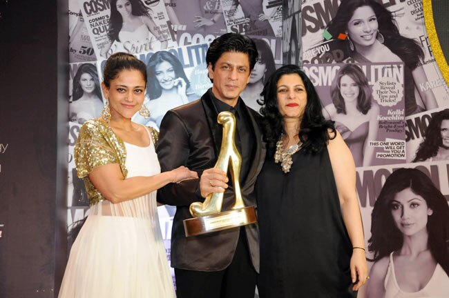 सितारों से सजी कॉस्मोपोलिटन अवॉर्ड्स की शाम | हसीनाएं