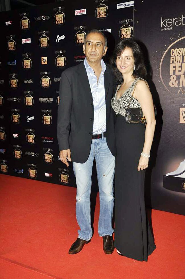 सितारों से सजी कॉस्मोपोलिटन अवॉर्ड्स की शाम | हसीनाएं