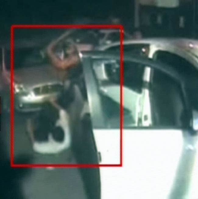 25 फरवरी 2012: तस्‍वीरों में देखें दिनभर की बड़ी खबरें | पढ़ें