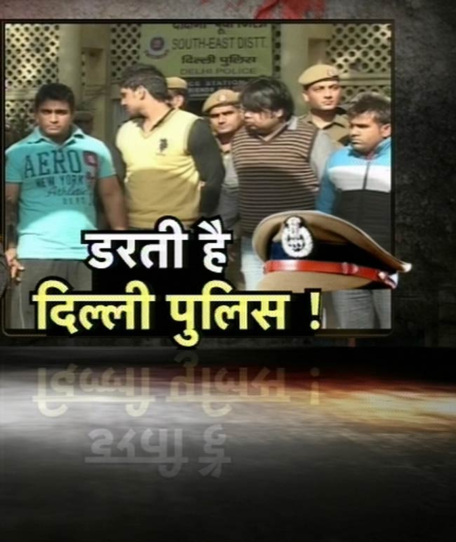 25 फरवरी 2012: तस्‍वीरों में देखें दिनभर की बड़ी खबरें | पढ़ें