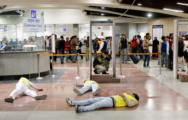 भूकंप की तैयारियों के लिए दिल्ली में मेगा मॉकड्रिल