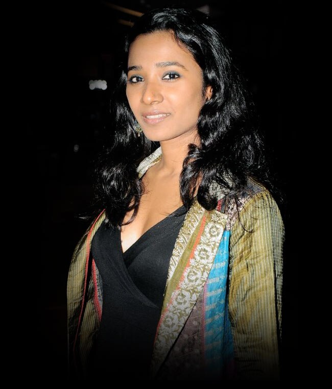 'एक दीवाना था' की स्‍क्रीनिंग पर जुटे सितारे | बोल्‍ड बालाएं