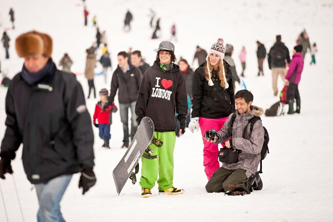 यूरोप में भारी बर्फबारी, आम जिंदगी प्रभावित