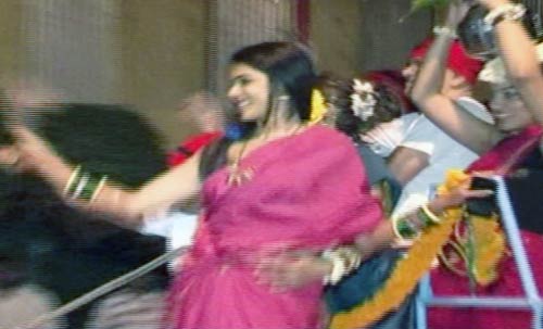 रितेश-जेनेलिया को शादी की सालगिरह मुबारक...