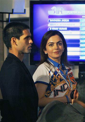 आईपीएल के लिए खिलाडि़यों की नीलामी का 'उत्‍सव'