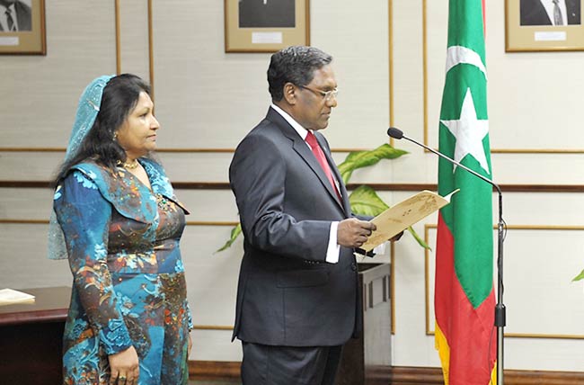 मालदीव में मोहम्मद नशीद के इस्तीफे के बाद हिंसा-प्रदर्शन