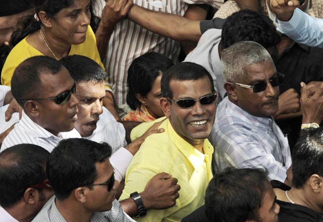 मालदीव में मोहम्मद नशीद के इस्तीफे के बाद हिंसा-प्रदर्शन