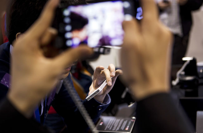 तस्‍वीरों में 'मोबाइल वर्ल्‍ड कांग्रेस' की झलकियां...