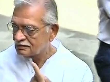 16 फरवरी 2012: तस्‍वीरों में देखें दिनभर की बड़ी खबरें  | पढ़ें