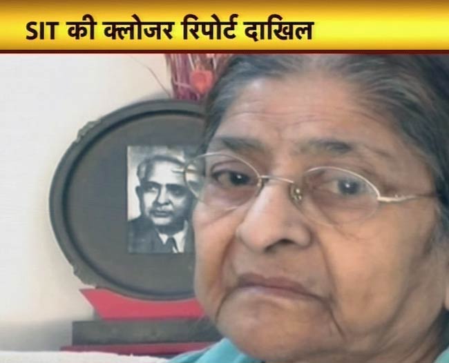 9 फरवरी 2012: तस्‍वीरों में देखें दिनभर की बड़ी खबरें । पढ़ें