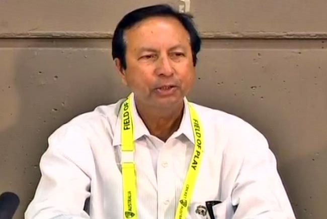 24 फरवरी 2012: तस्‍वीरों में देखें दिनभर की बड़ी खबरें | पढ़ें