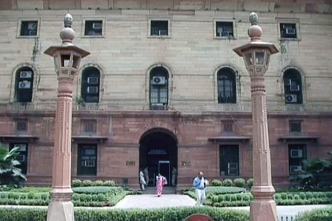 20 फरवरी 2012: तस्‍वीरों में देखें दिनभर की बड़ी खबरें | पढ़ें