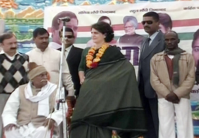 05 फरवरी 2012: तस्‍वीरों में देखें दिनभर की बड़ी खबरें | पढ़ें