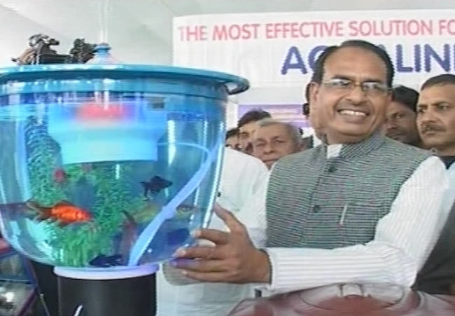 05 फरवरी 2012: तस्‍वीरों में देखें दिनभर की बड़ी खबरें | पढ़ें