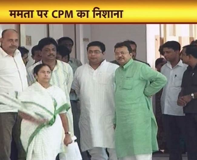 20 फरवरी 2012: तस्‍वीरों में देखें दिनभर की बड़ी खबरें | पढ़ें