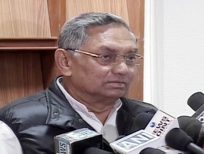 12 फरवरी 2012: तस्‍वीरों में देखें दिनभर की बड़ी खबरें