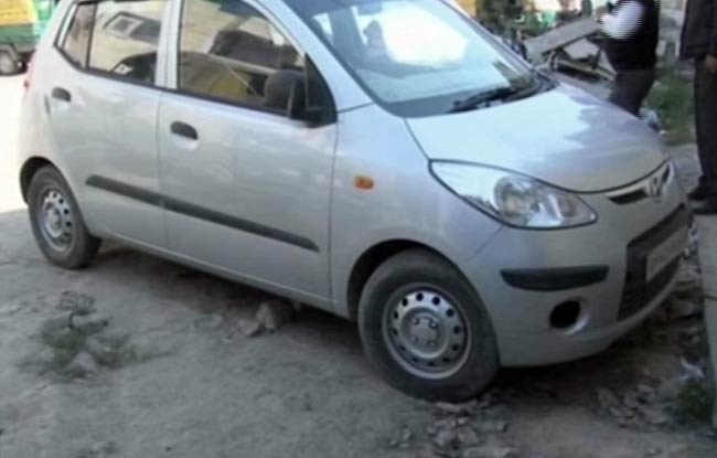 26 फरवरी 2012: तस्‍वीरों में देखें दिनभर की बड़ी खबरें | पढ़ें