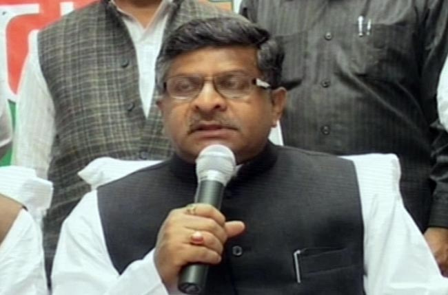 23 फरवरी 2012: तस्‍वीरों में देखें दिनभर की बड़ी खबरें | पढ़ें