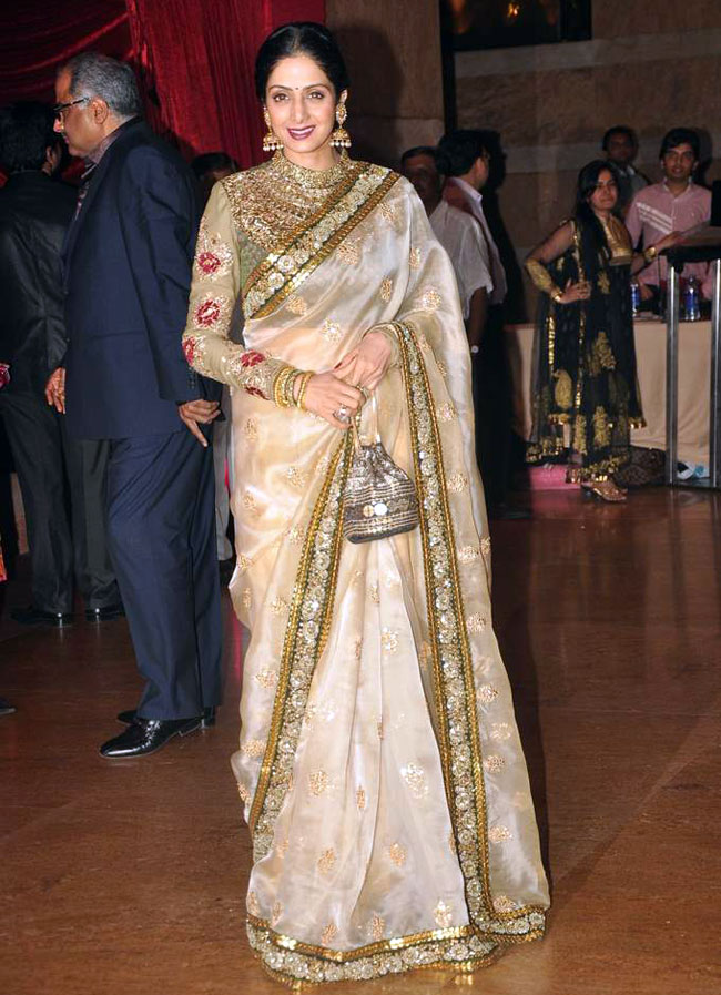 रितेश-जेनेलिया के रिसेप्शन में उमड़ा बॉलीवुड | संगीत समारोह